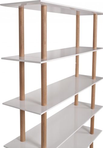 Zuiver Bücherschrank High On Wood - Designwohnen.de Zuiver Bücherschrank High On Wood - Designwohnen.de